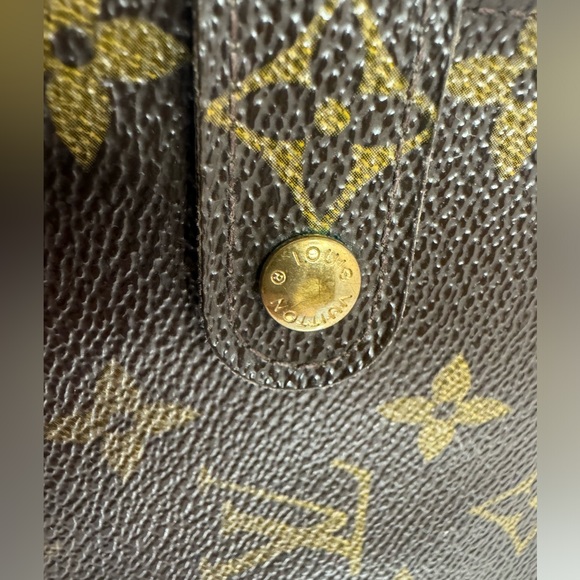 Louis Vuitton Monogram Bifold Compact Wallet w/ Zip Around Coin Compartment - Picture 3 of 17